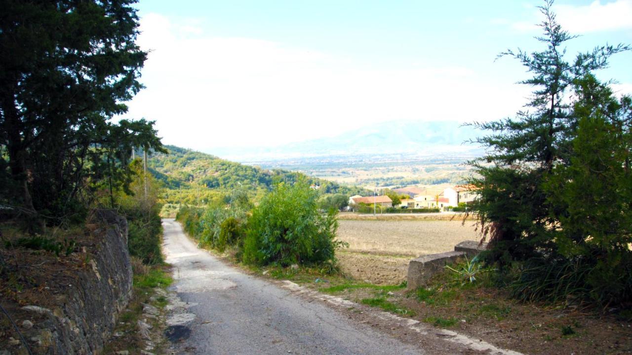 Bed and Breakfast La Casa Sulla Collina à Altavilla Silentina Extérieur photo